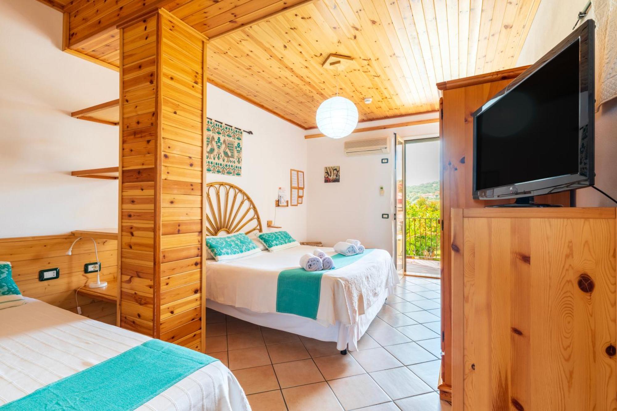 Hotel Domus De Janas Sul Mare Bari Sardo