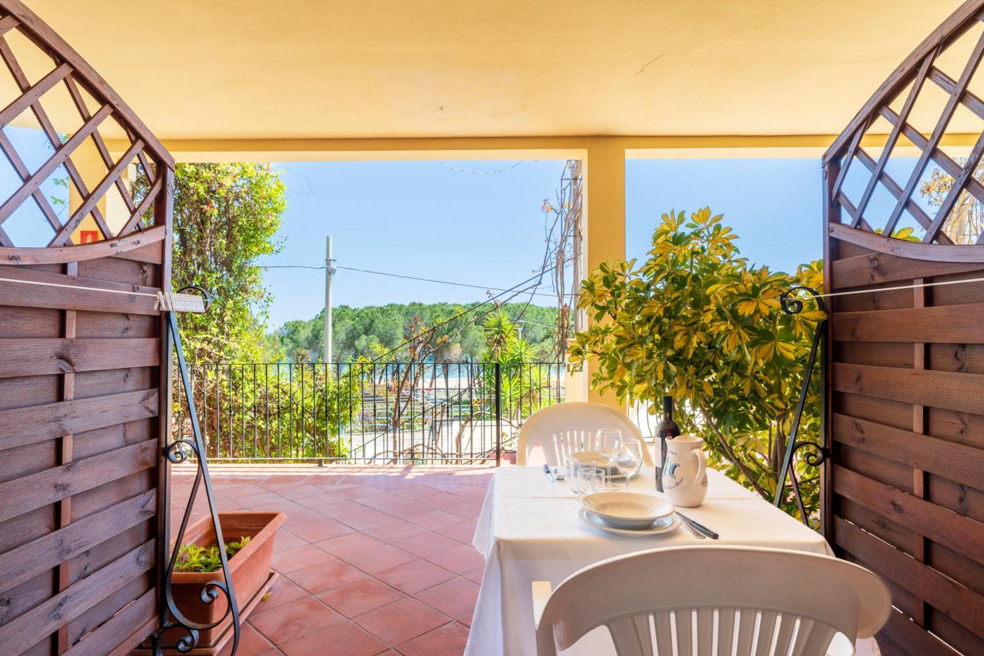 Hotel Domus De Janas Sul Mare