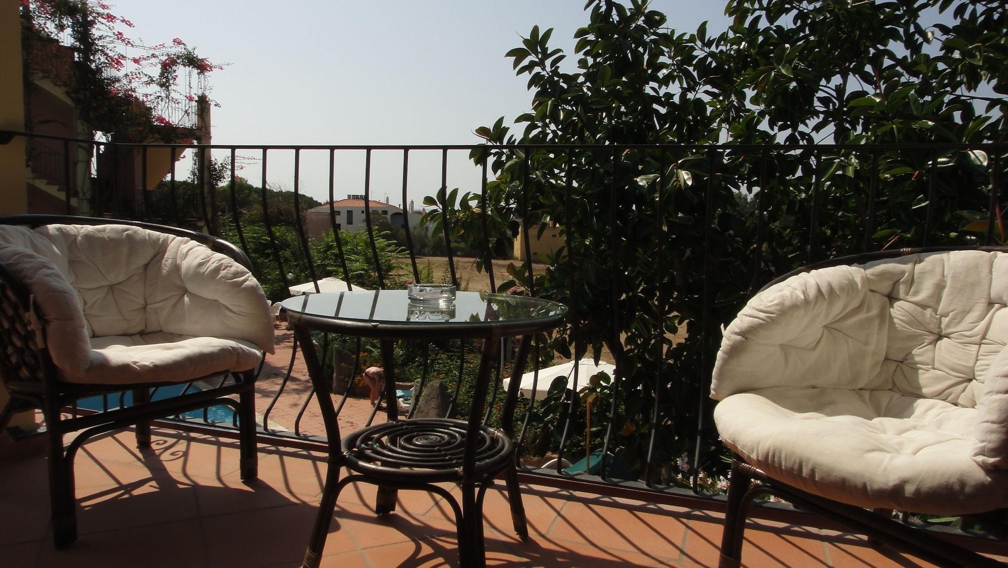 Domus De Janas Sul Mare Hotel Bari Sardo