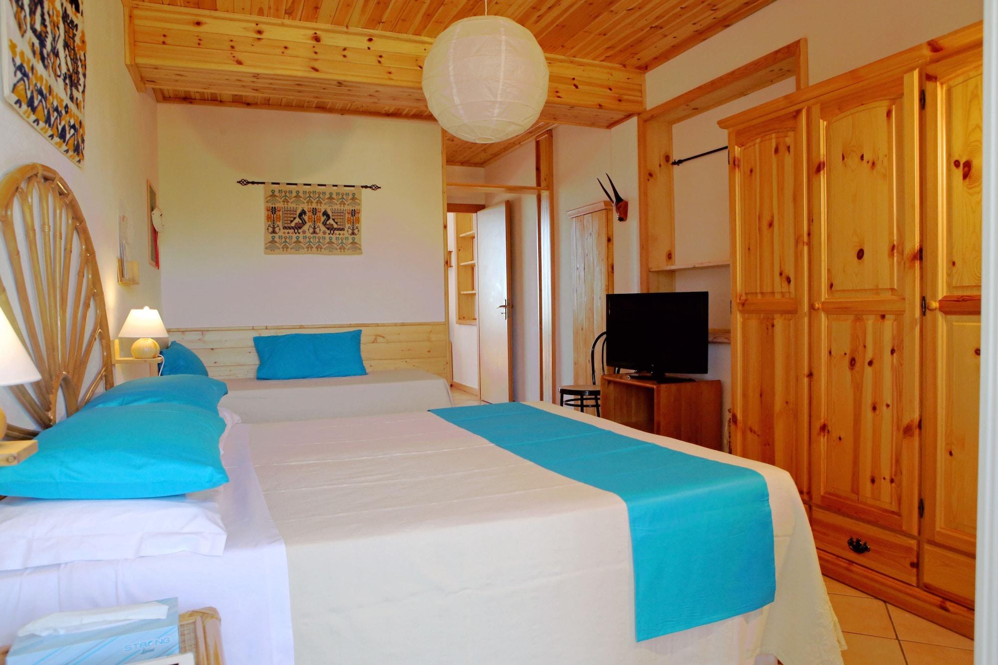 Domus De Janas Sul Mare 3*