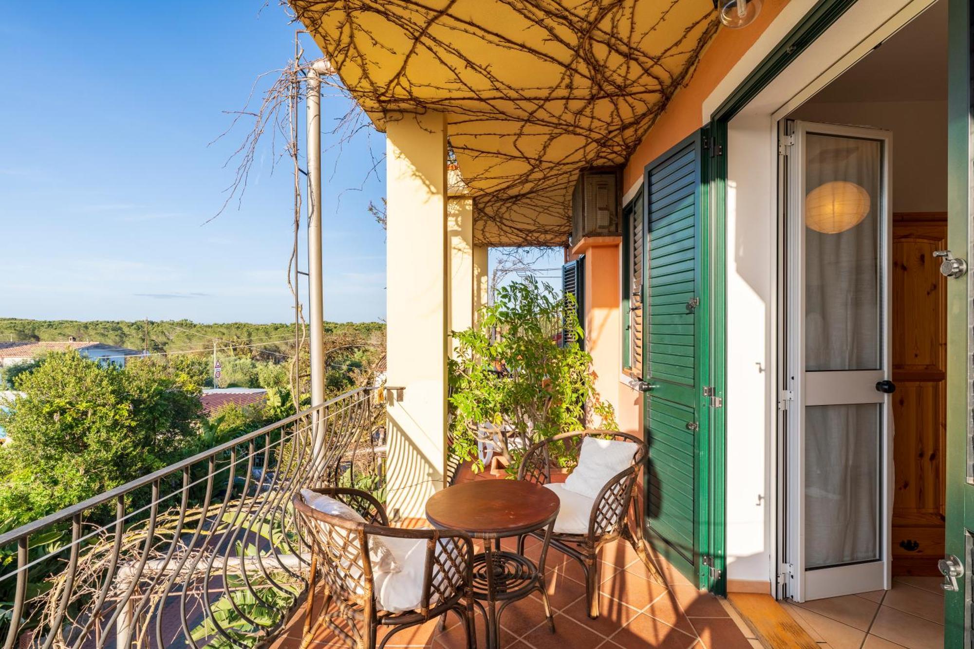 Hotel Domus De Janas Sul Mare