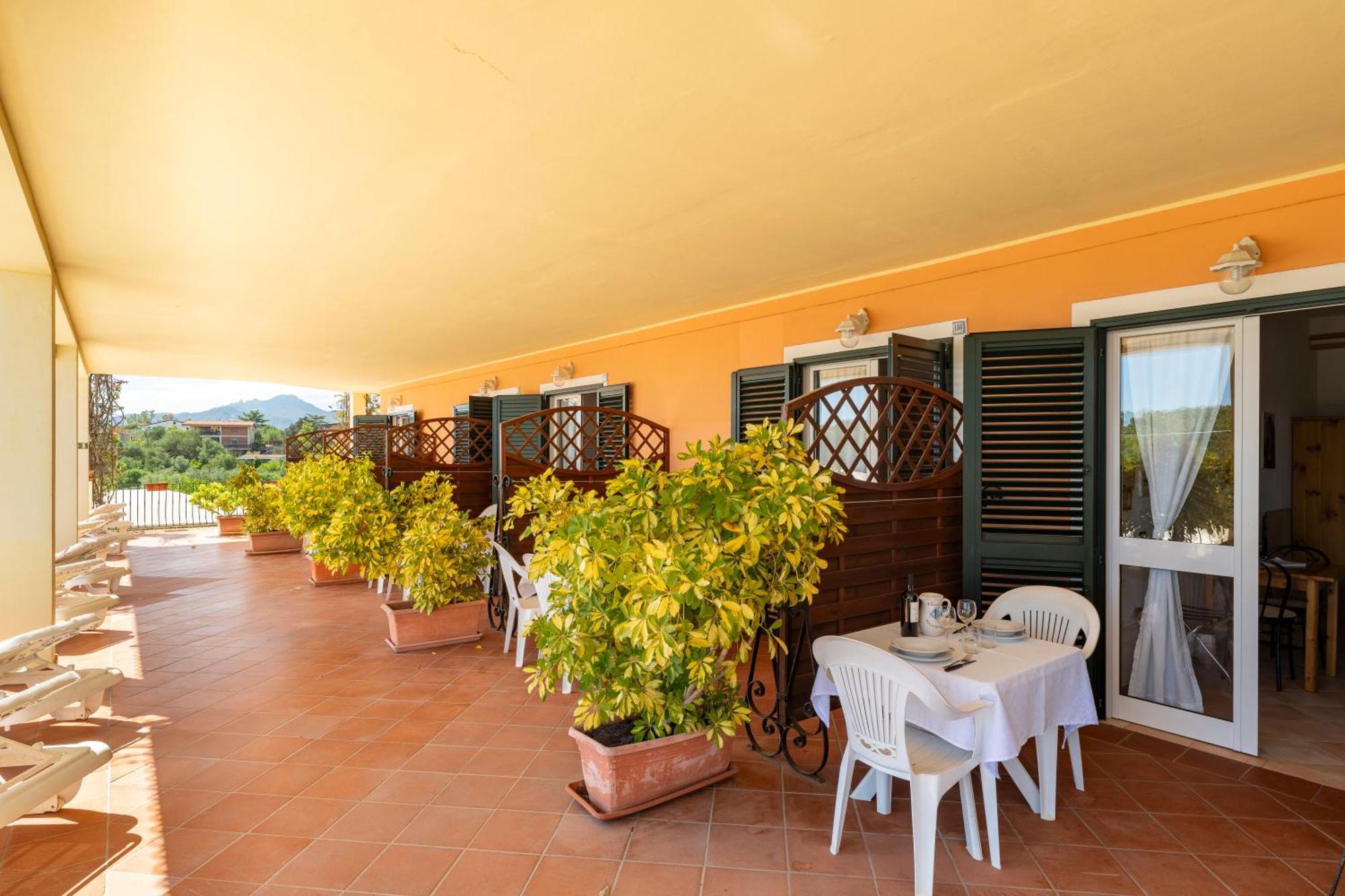 Hotel Domus De Janas Sul Mare Bari Sardo