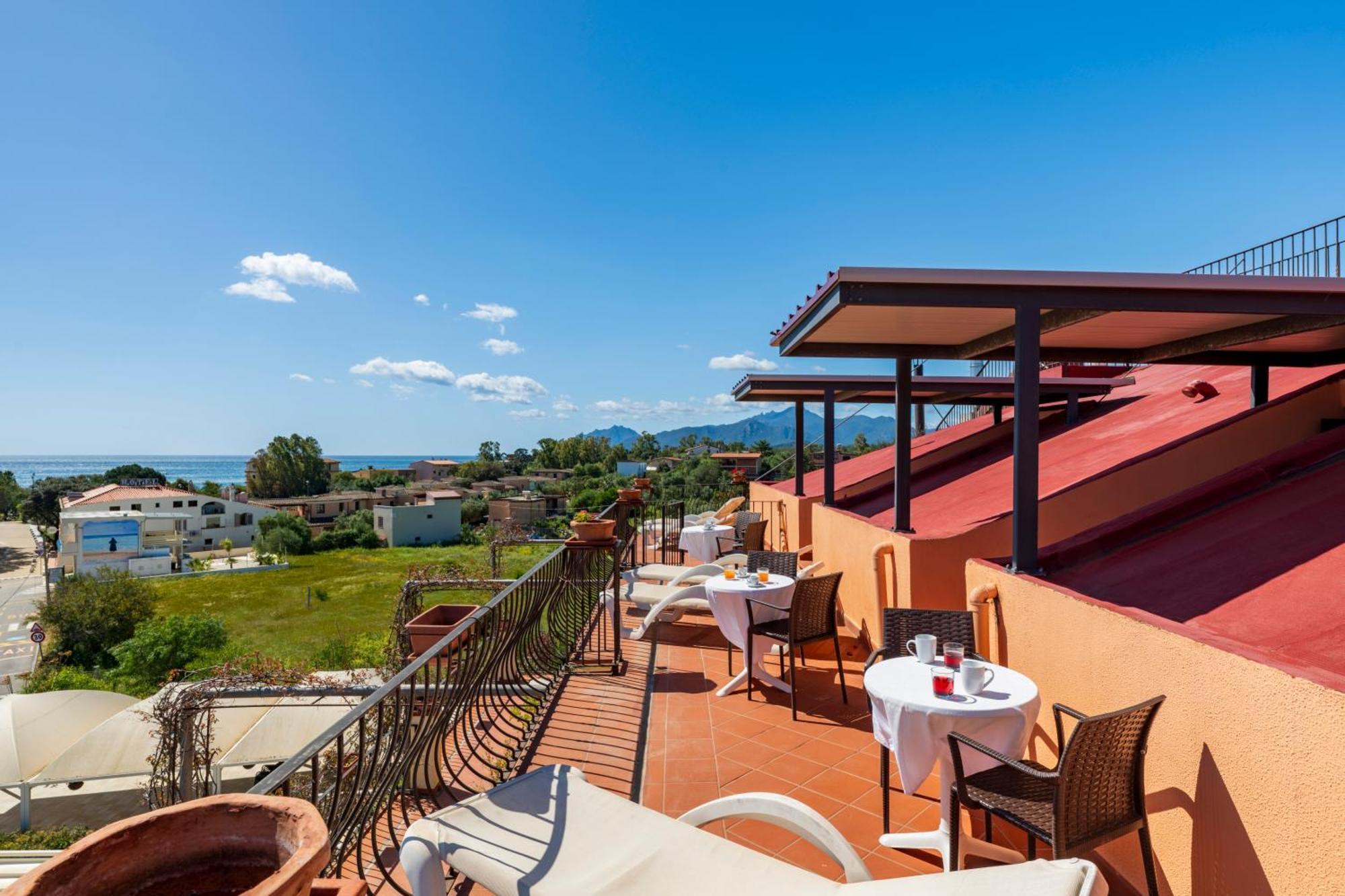 Domus De Janas Sul Mare Hotel Bari Sardo