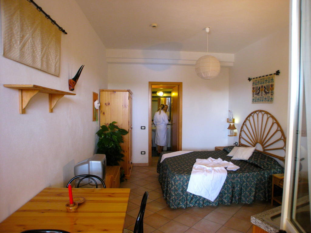 Domus De Janas Sul Mare