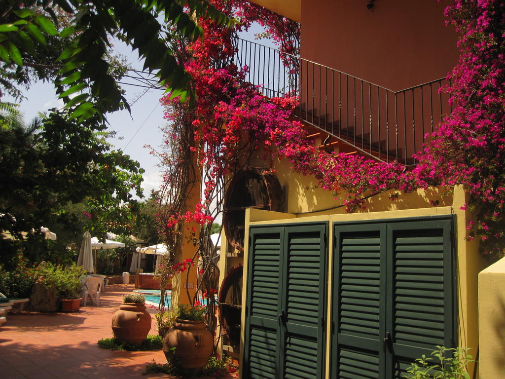 Domus De Janas Sul Mare 3* Bari Sardo